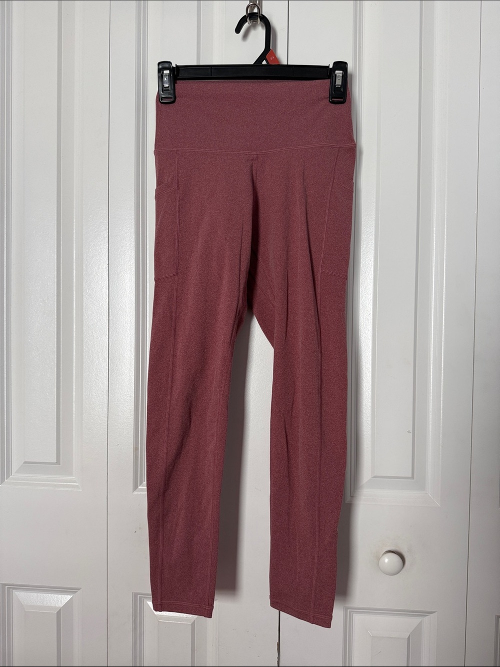 High-Rise Mauve Active Leggings with Side Pocket